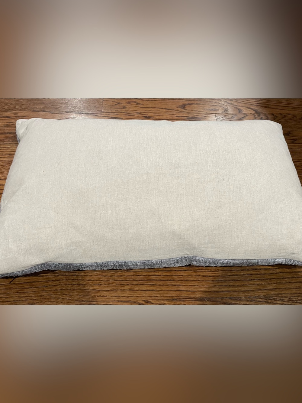 Pottery Barn Washed Velvet Lumbar Pillow Cover Gray 16x26 With Insert - Picture 7 of 7